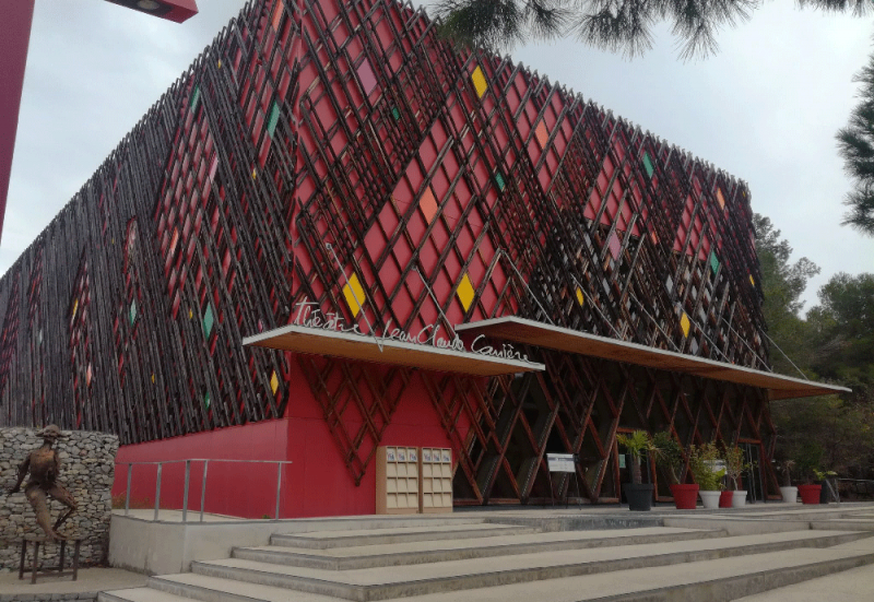 Image 1. Théâtre Jean-Claude-Carrière à Montpellier.